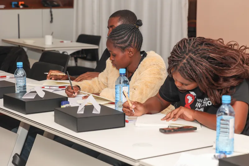 Champions building knowledge in a session